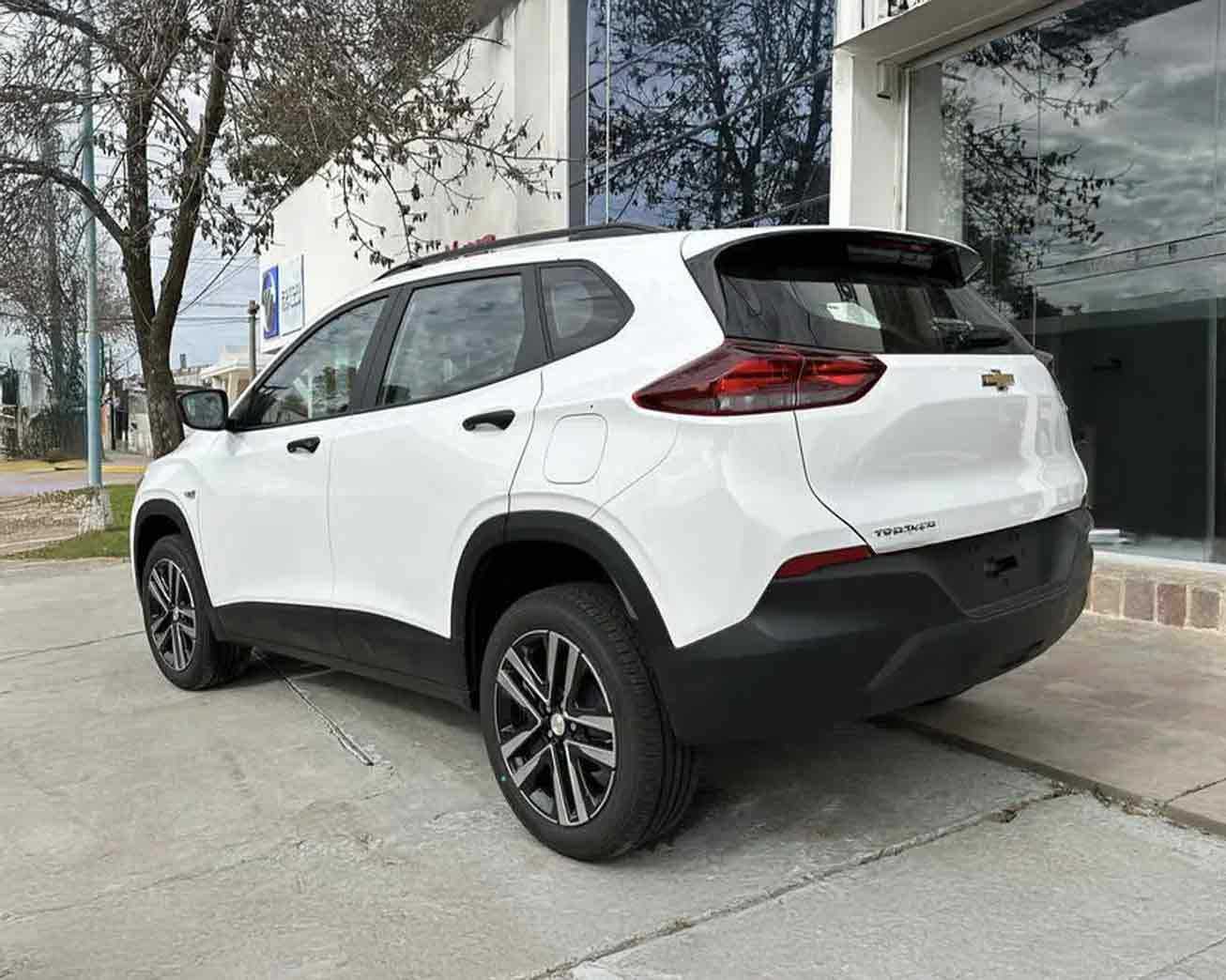  Chevrolet Tracker