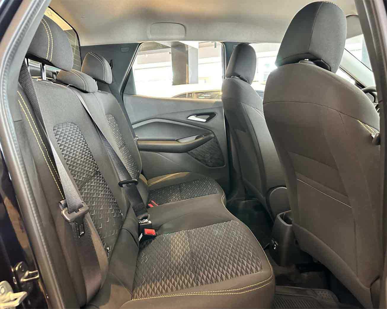  Chevrolet Montana