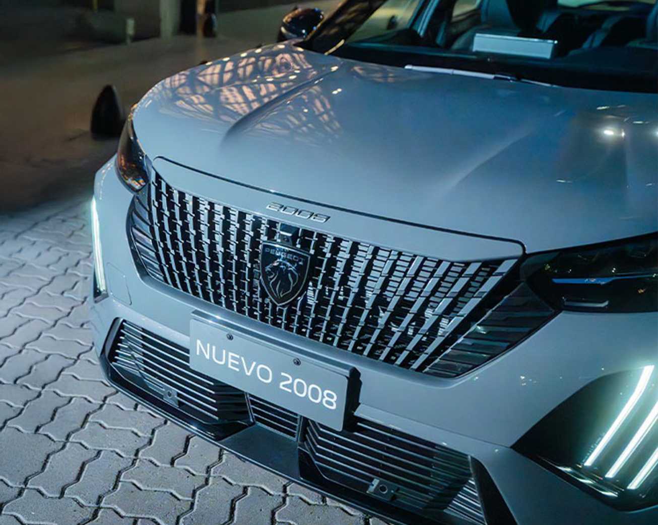  Peugeot 2008